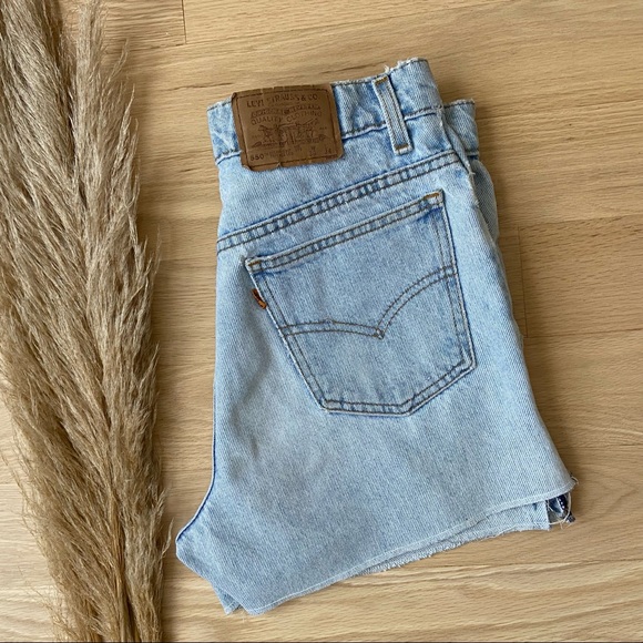 Vintage Levi's 550 Orange Tab Cut Off Shorts - Picture 6 of 10